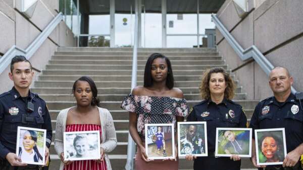 Cedar Rapids Police ‘lip sync challenge’ calls for an end to gun violence