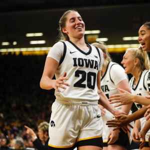 Iowa reclaims Cy-Hawk women’s basketball superiority, 70-57