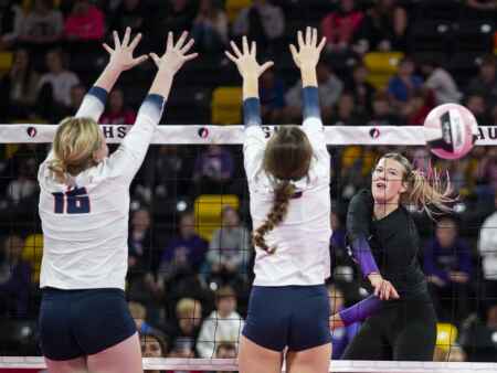 Iowa high school state volleyball updated brackets, scores, schedule