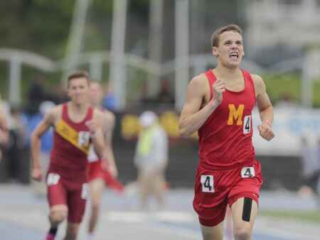 Marion breaks through, wins state track championship
