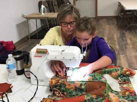 Local quilters guild to host quilt show at Hawkeye Downs