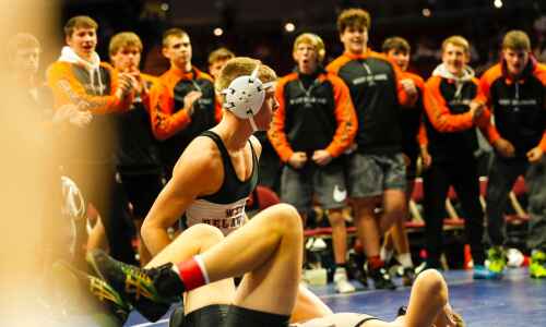 Hawks soar to fifth straight state duals finals appearance