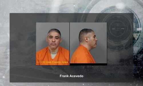Cedar Rapids man charged with sexually abusing child