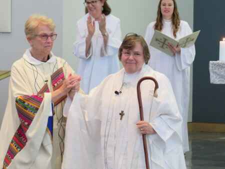 Washington woman ordained as bishop