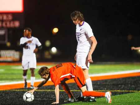 Late PK goal gives Prairie substate final win over Liberty