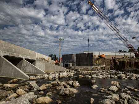 Federal cash influx speeding up C.R.’s flood control construction