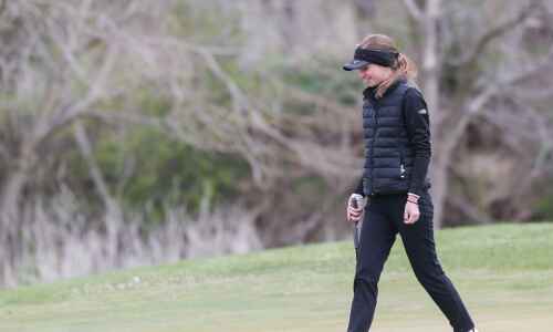 Linn-Mar’s Tatum DePuydt and Liberty’s Neely Maurus share CRANDIC girls’ golf title
