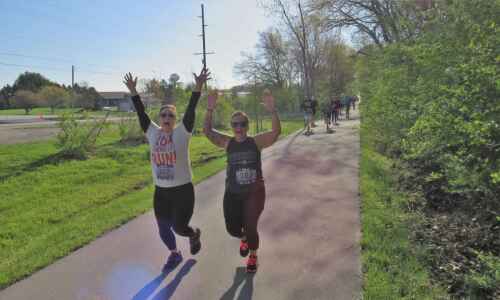 Hundreds run, walk in 10th Kewash half-marathon