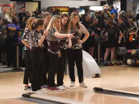 Photos: Girls Bowling Prairie Invitational