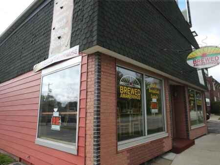 Chew on This: Brewed Awakenings in Cedar Rapids will not reopen