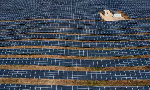 How do solar farms work?
