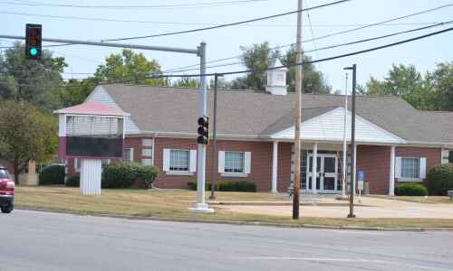 Jefferson County Supervisors favor renovating former bank building over fire station