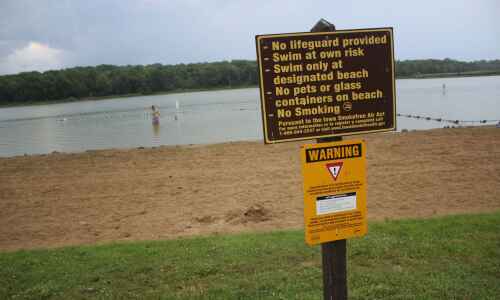 Hot, dry summer brings more harmful algae in Iowa lakes