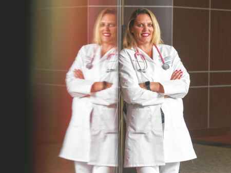 Oncologist helps women feel ‘fearless’ in fighting breast cancer