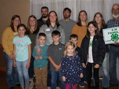 Washington County names Steve and Pam Davis family the 4-H Family of the Year