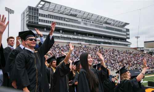 Kinnick celebration honors UI grads after unparalleled year
