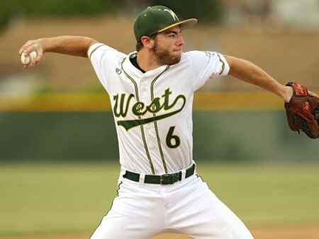 Iowa high school baseball rankings: Iowa City West moves up to No. 3 in 4A