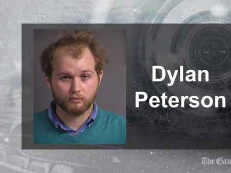 Iowa City man accused of entering wrong apartment, damaging property