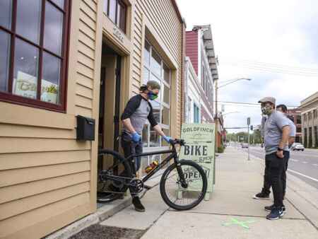 Corridor bike shops work to manage customer demand and industry backlog after unusually high demand