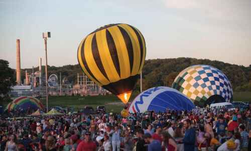 2021 Balloon Glow: Same balloons, new location, plus kites
