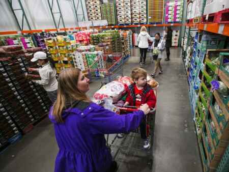 Costco gets creative to meet shoppers’ appetite for organics