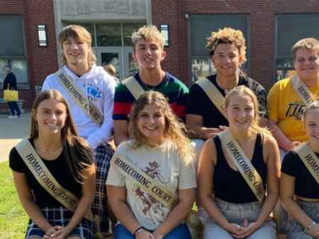 New London Homecoming Court