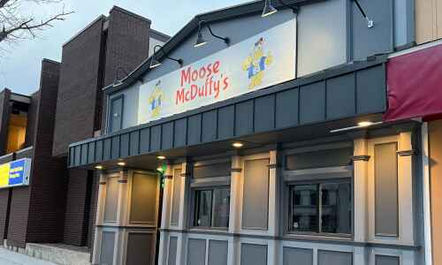 Mexican restaurants to replace Moose McDuffy’s, Riley’s Cafe