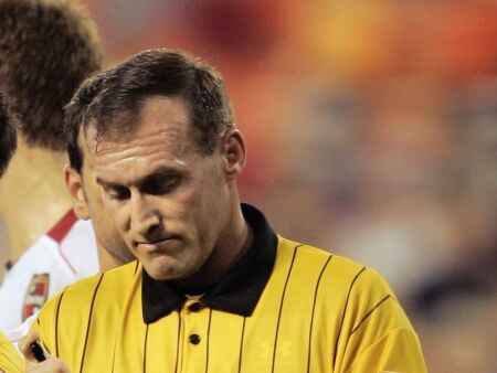 Terry Vaughn, former FIFA referee from Eastern Iowa, dies