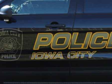 One seriously injured in downtown Iowa City shooting