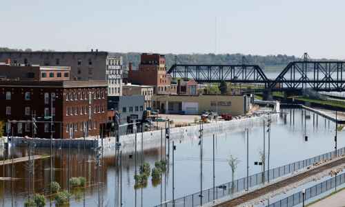 Report: Quad Cities will be 'warmer and wetter' in future decades