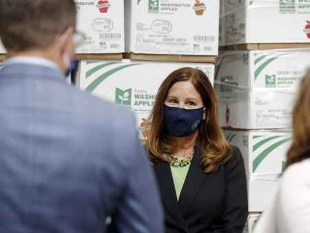 Second lady Karen Pence visits HACAP in Hiawatha, praises efforts to address food insecurity