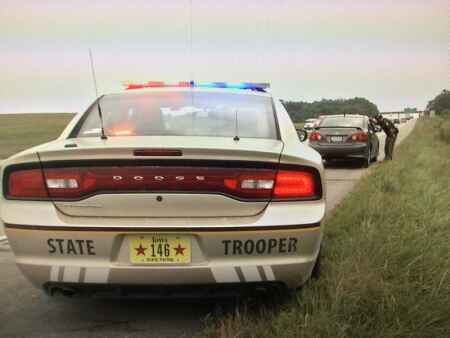 Few details on Iowa trooper deployment to U.S.-Mexico border