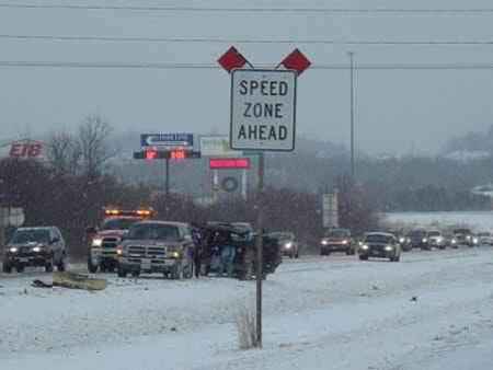 Crash slows morning commute on Interstate 380