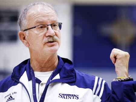 Tom Lilly: 5 state titles, nearly 600 wins, a few regrets