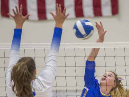 Monday’s best: 5 regional volleyball matches to watch