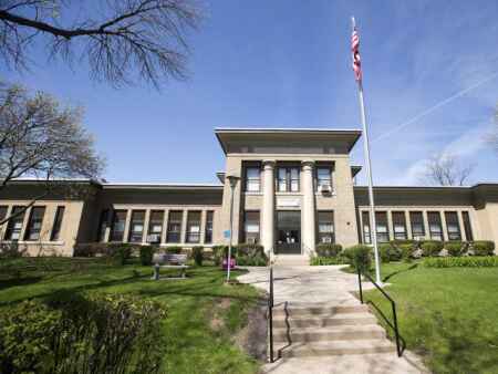 Concerns raised in Cedar Rapids school’s plan to close Garfield