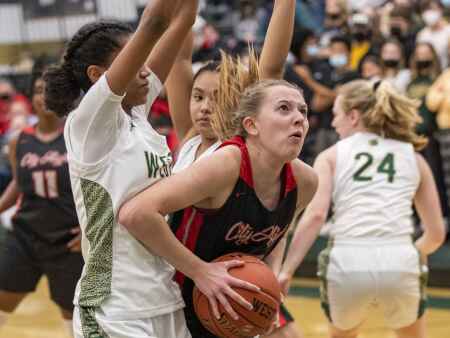 Girls’ state basketball: A look at Monday’s games