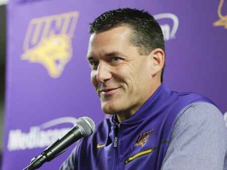 3 thoughts on UNI men's basketball ahead of Hy-Vee Classic game against Iowa State