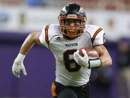 Waukon drops Boyden-Hull/Rock Valley to return to state football finals