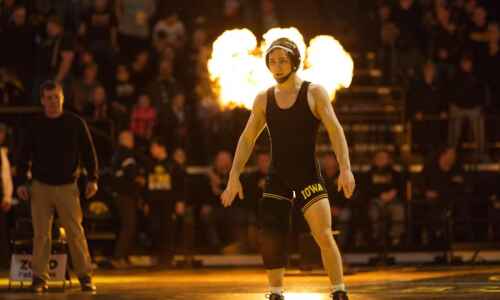 Iowa-Oklahoma State wrestling just needs a mat