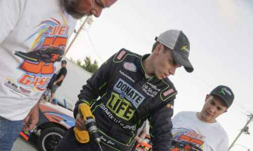 Joey Gase gets full-time Xfinity Series ride with Go Green Racing