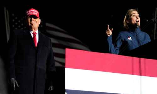 Reynolds endorses Trump after Super Tuesday victories