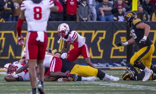Iowa football rewind: Evaluating OL play, clock management against Huskers