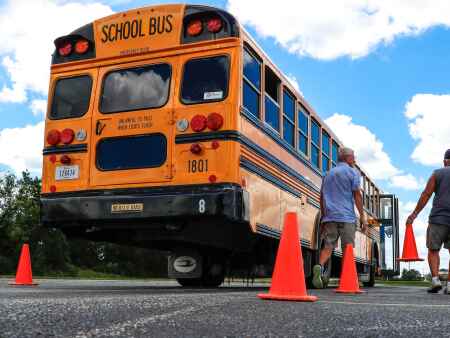 Teamsters give C.R. schools ‘F’ on treatment of bus drivers