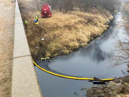 Midwest oil spill biggest in Keystone pipeline history