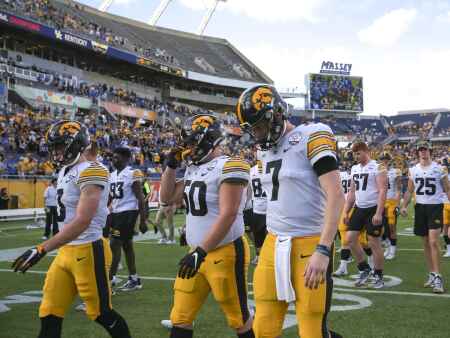 Pilot, crew shortages nix chartered flight to bowl game for Hawkeye fans