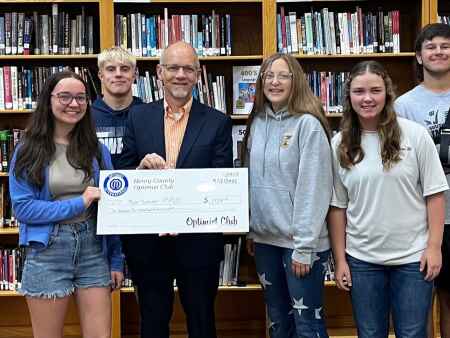 Henry County Optimist Club donates to the Mt. Pleasant FFA