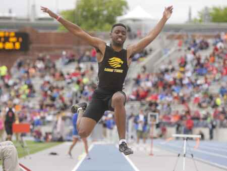 Lone Tree’s Jovonte Squiers nabs second straight state long jump title