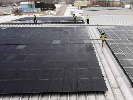 North Liberty solar installation company closes