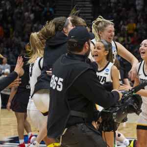 Hawkeyes ‘will do some celebrating’ after Elite Eight win, but ‘the job’s not finished’